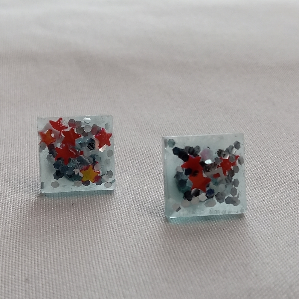 5/$25 Star-Studded Square Earrings